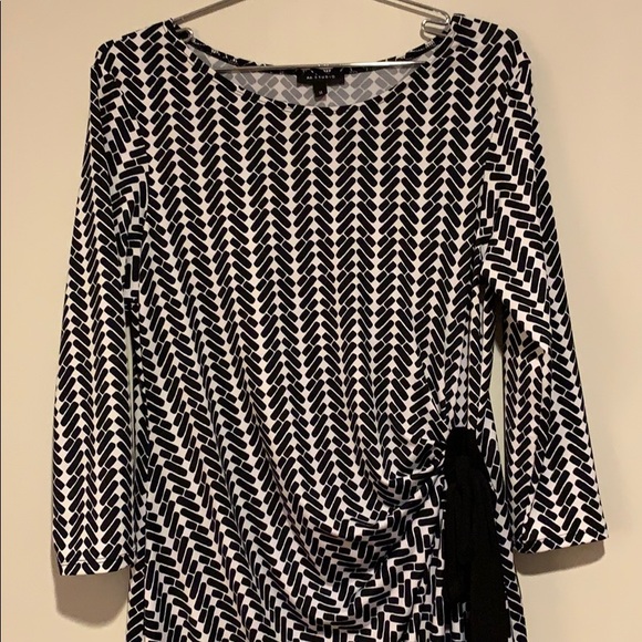 AA Studio Pattern Dress - Picture 2 of 4